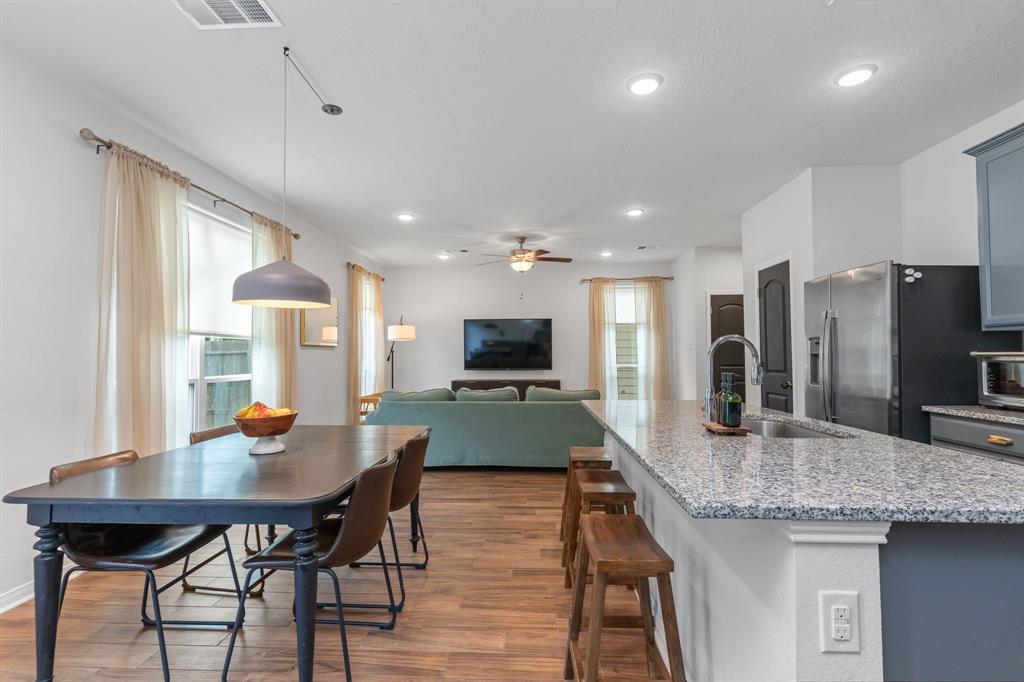 111 Austin Road, Angleton, Texas image 31