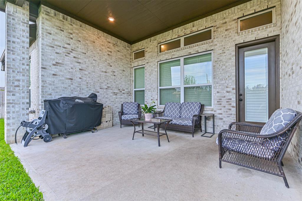 1939 Heather Canyon Drive, Pearland, Texas image 34