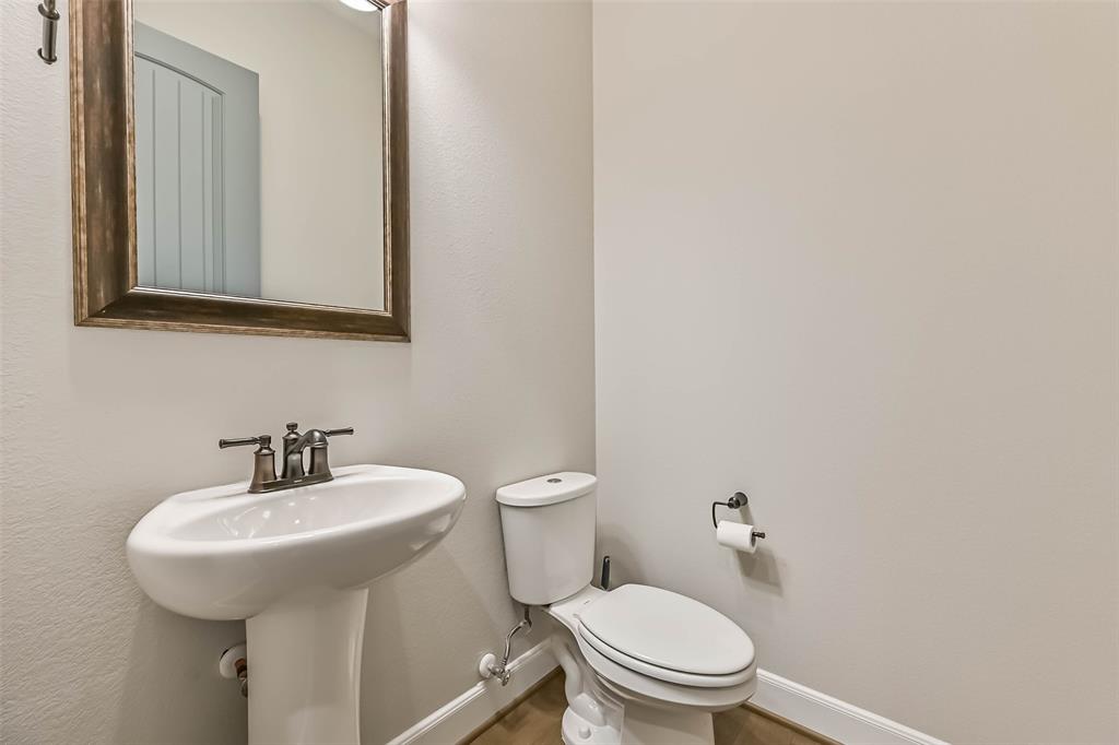 1939 Heather Canyon Drive, Pearland, Texas image 30
