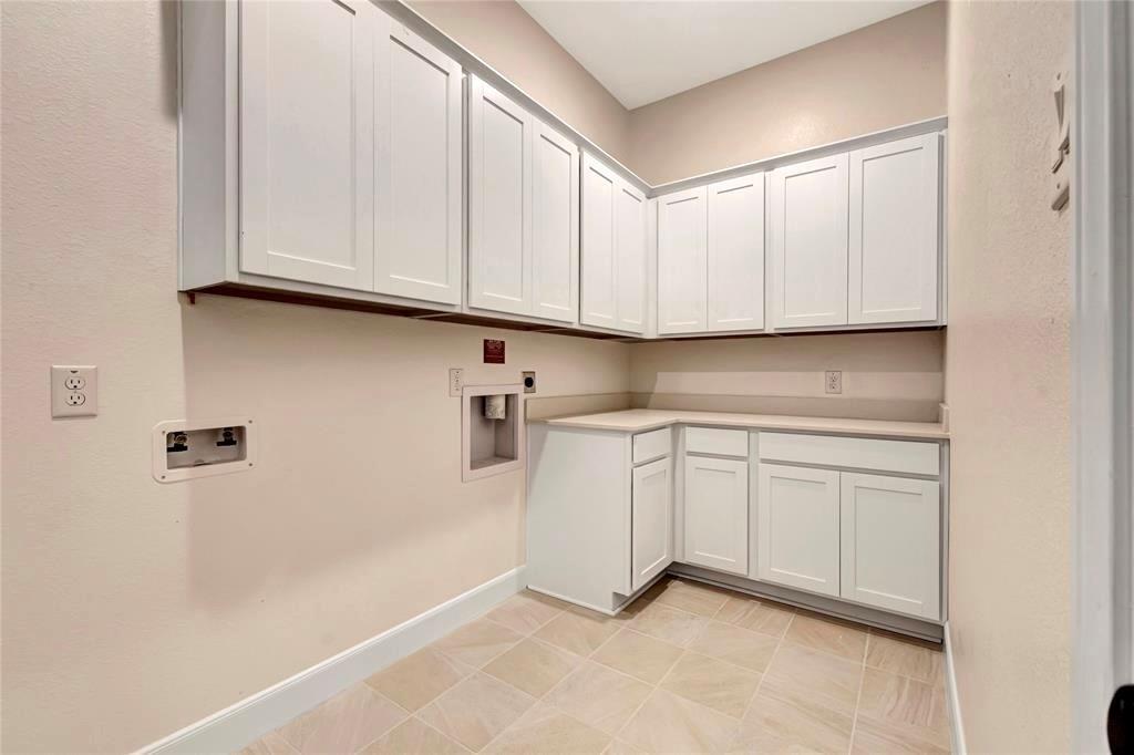 1939 Heather Canyon Drive, Pearland, Texas image 31