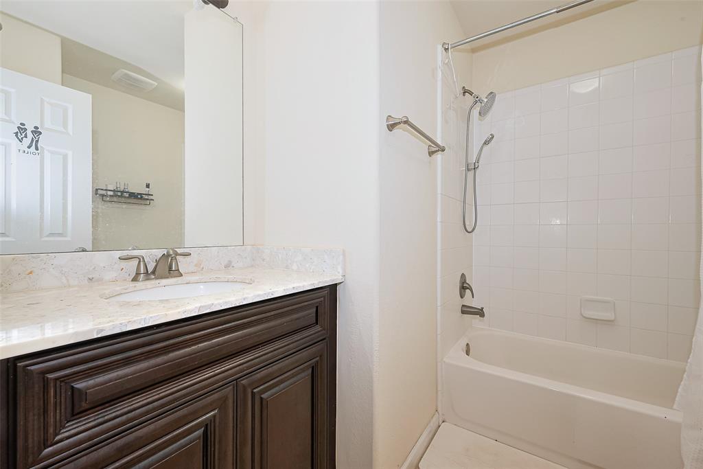 3327 Bluebird Park Lane, Humble, Texas image 15