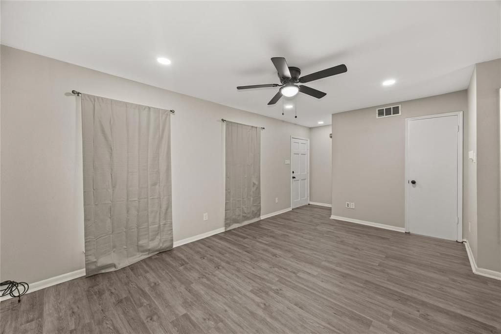 10018 Knoboak Drive #20, Houston, Texas image 8