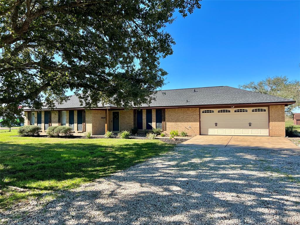 759 County Road 340, Angleton, Texas image 31