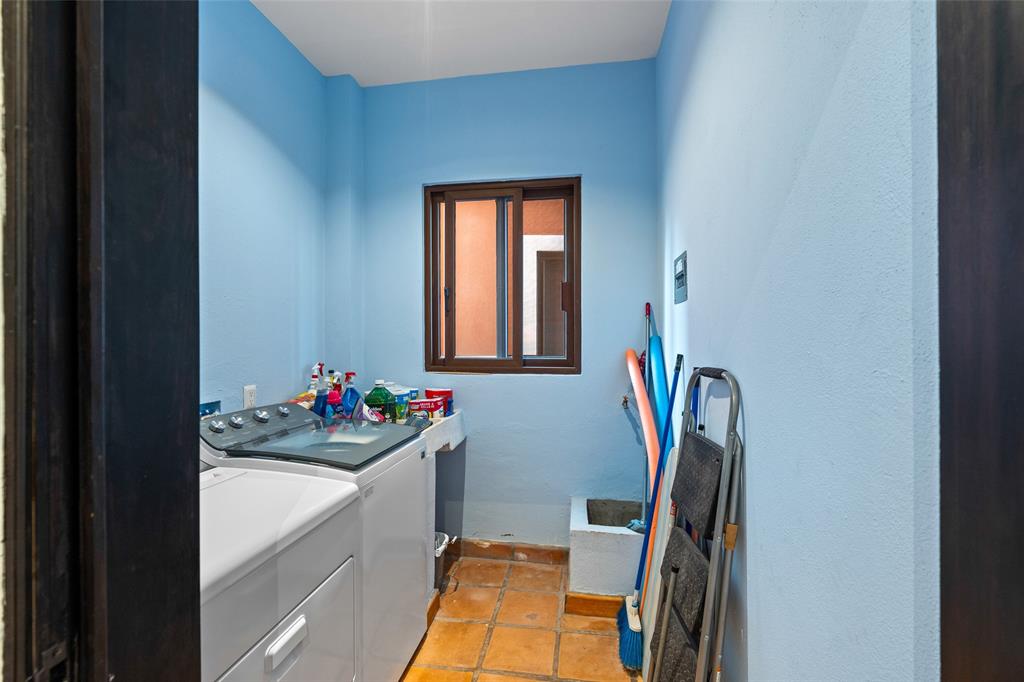 37700, Mexico, 2 Bedrooms Bedrooms, ,3 BathroomsBathrooms,Residential,Active,51562