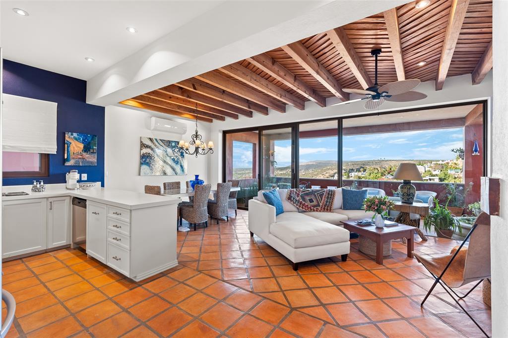 37700, Mexico, 2 Bedrooms Bedrooms, ,3 BathroomsBathrooms,Residential,Active,51562