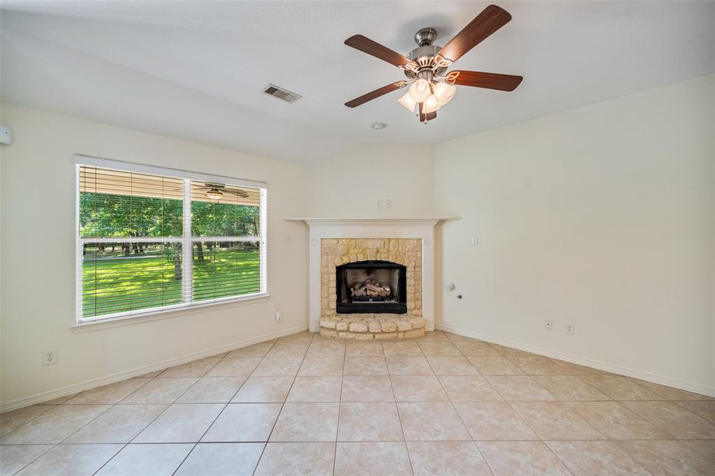 9025 Amelia Drive, Anderson, Texas image 10
