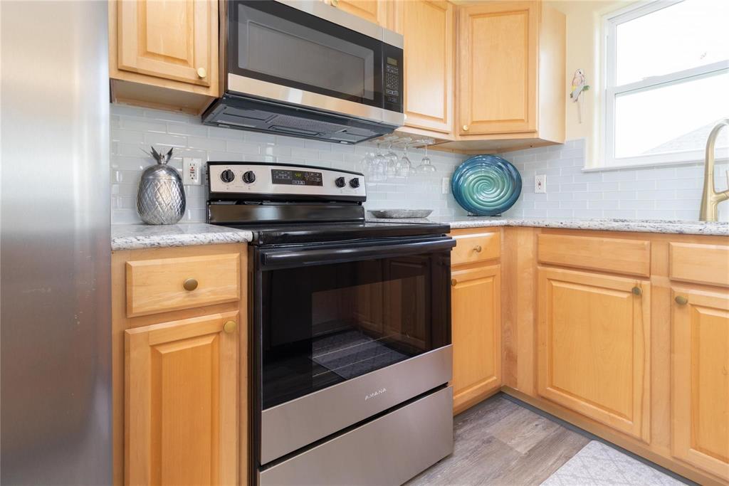4023 Grayson Dr Dr, Galveston, Texas image 11