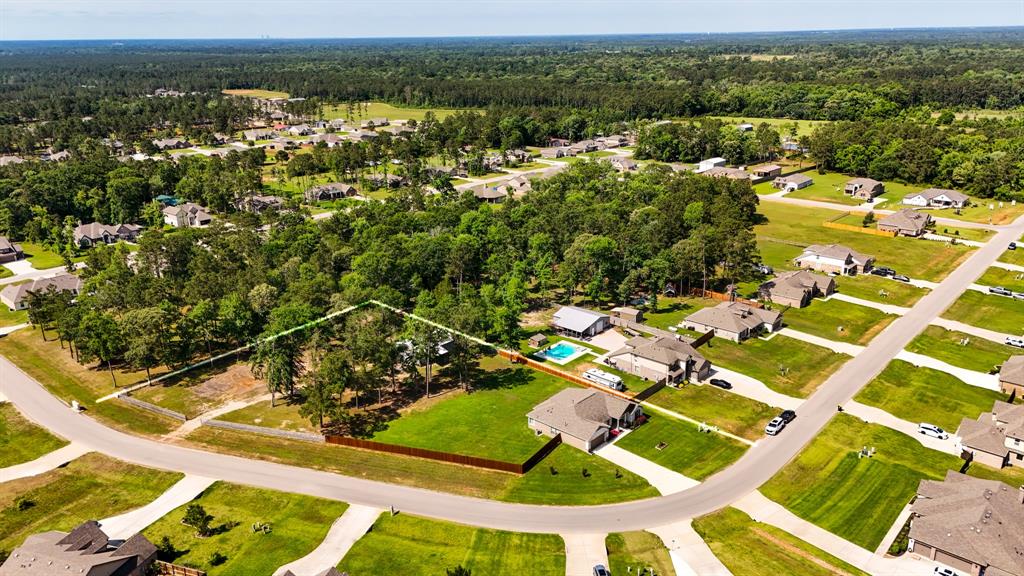 16070 Deer Pines Drive, Conroe, Texas image 48