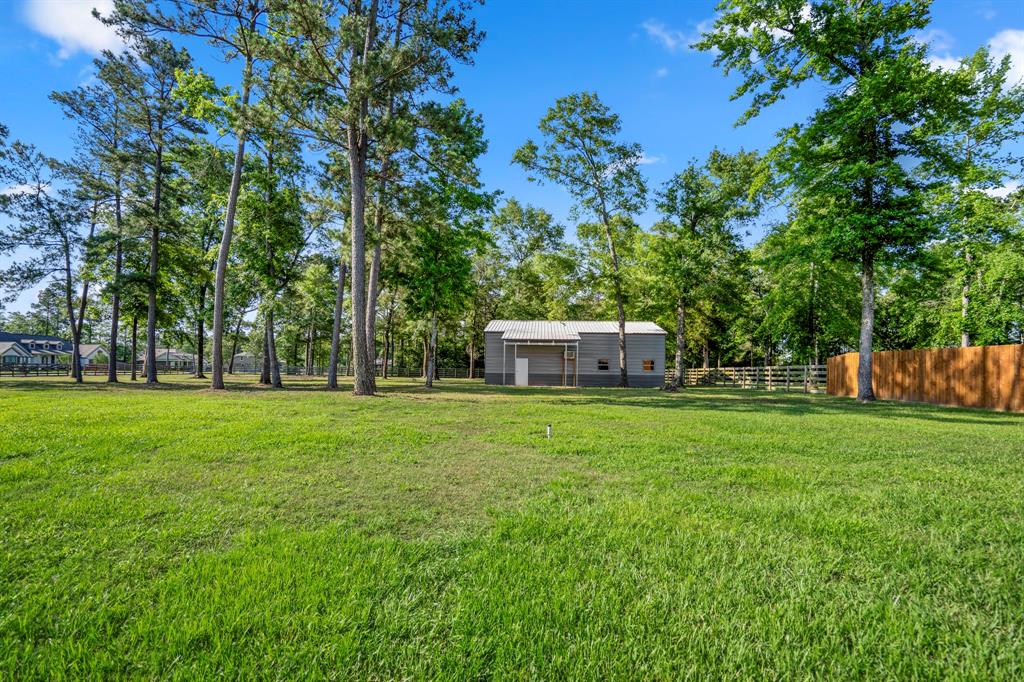 16070 Deer Pines Drive, Conroe, Texas image 34