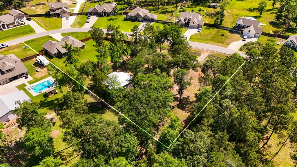 16070 Deer Pines Drive, Conroe, Texas image 44