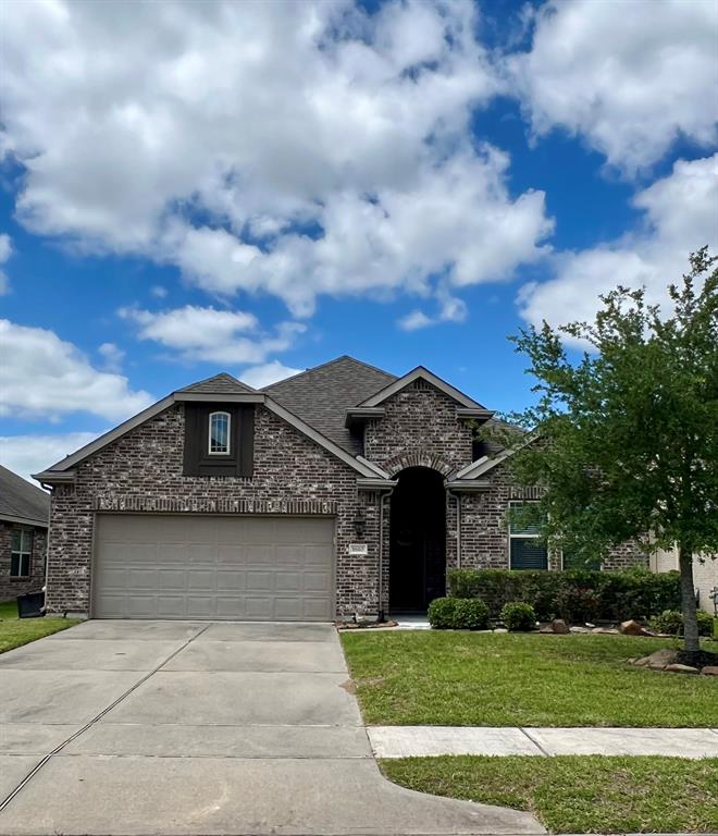 1610 Nacogdoches Valley Drive, League City, Texas image 1