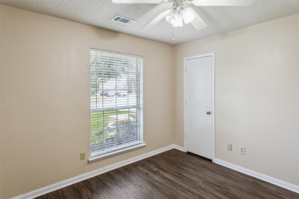 5815 Windsong Trail, Houston, Texas image 14