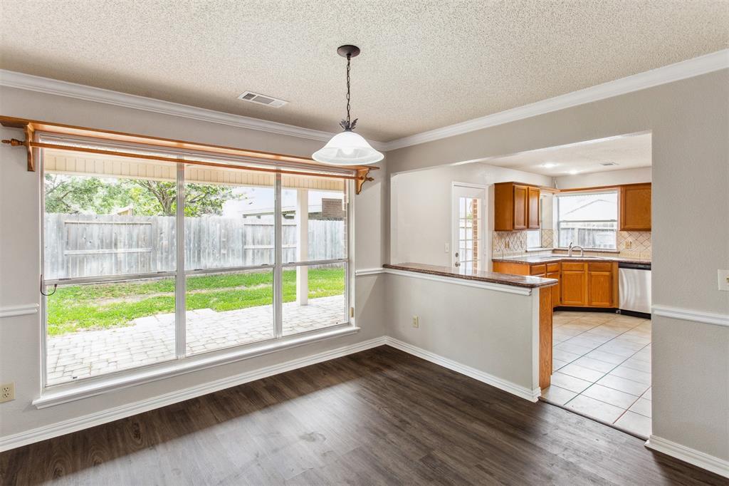 5815 Windsong Trail, Houston, Texas image 8