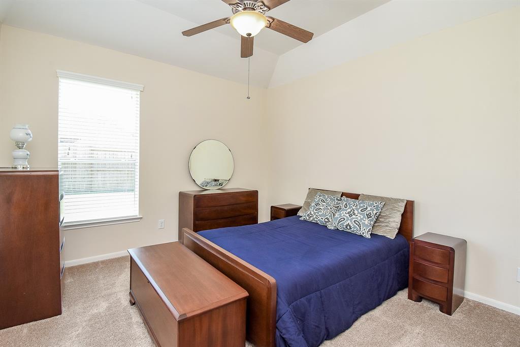 8910 Rocky Knoll Lane, Rosenberg, Texas image 24