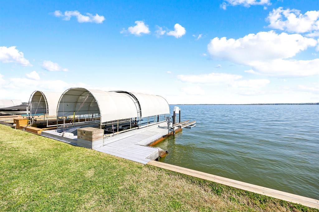 8 Regency Point, Conroe, Texas image 36
