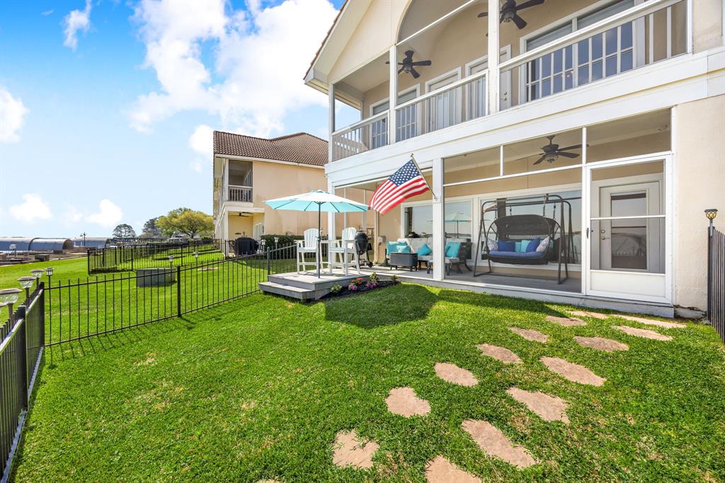 8 Regency Point, Conroe, Texas image 39