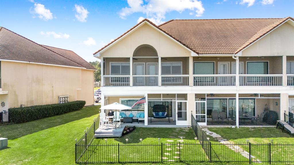 8 Regency Point, Conroe, Texas image 37