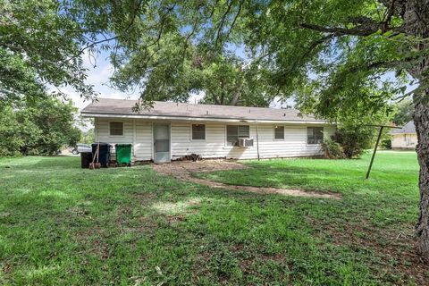 A home in Brenham