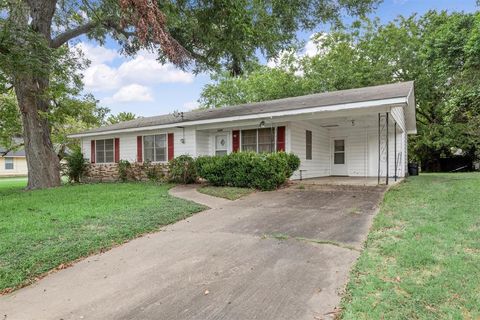 A home in Brenham