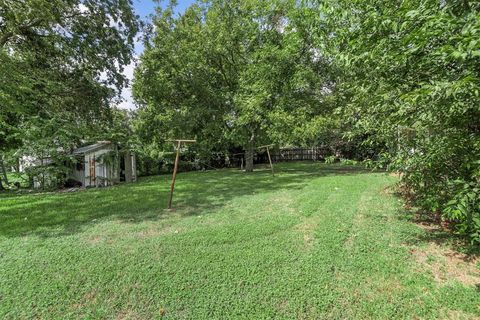 A home in Brenham