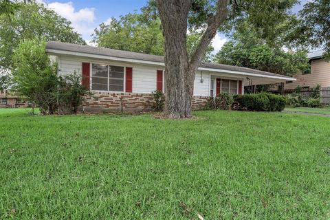 A home in Brenham