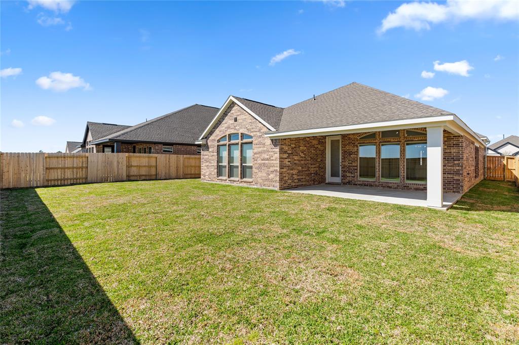 1533 Apache Heights Drive, Dayton, Texas image 27