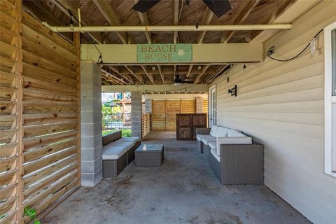 A home in Bayou Vista