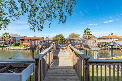 A home in Bayou Vista