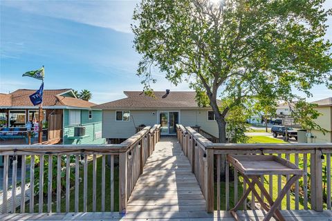 A home in Bayou Vista