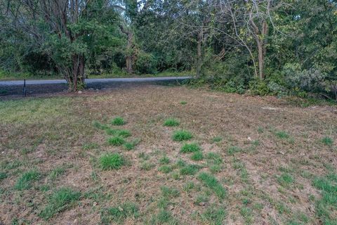 Photo of 1617 Azalea Drive, Wharton, TX 77488 (MLS # 85908078)
