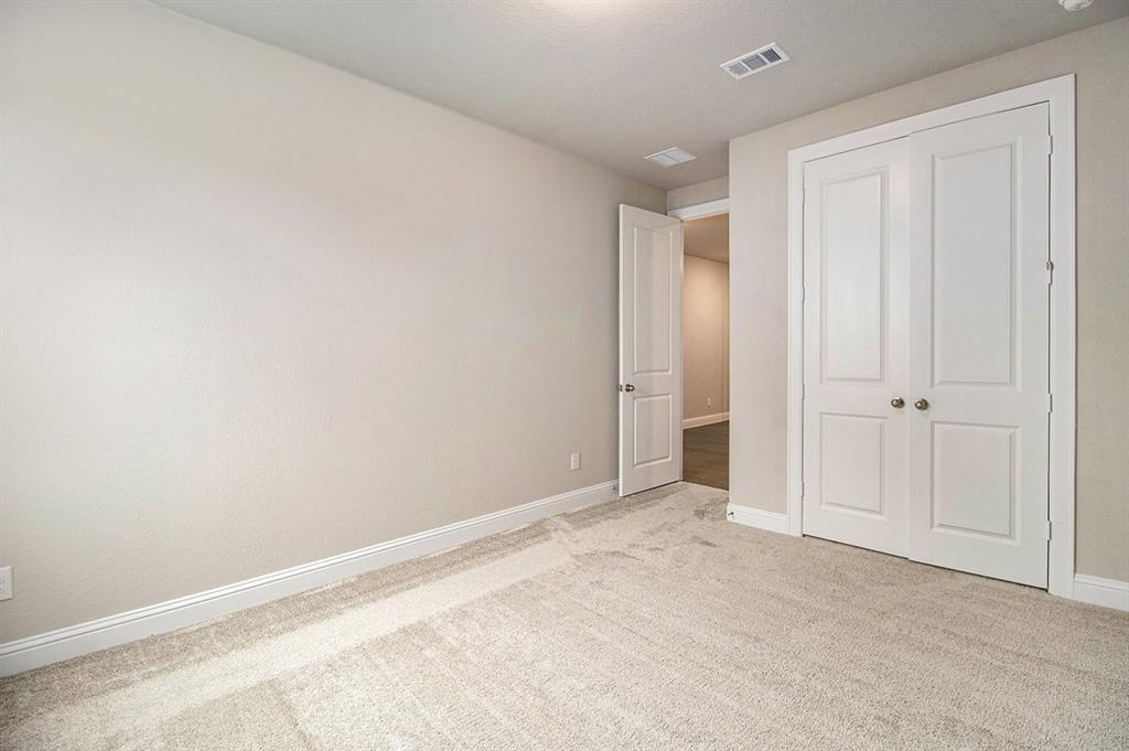 4307 Golden Ridge Circle, Manvel, Texas image 29