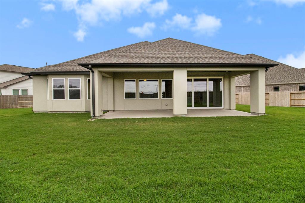 4307 Golden Ridge Circle, Manvel, Texas image 30