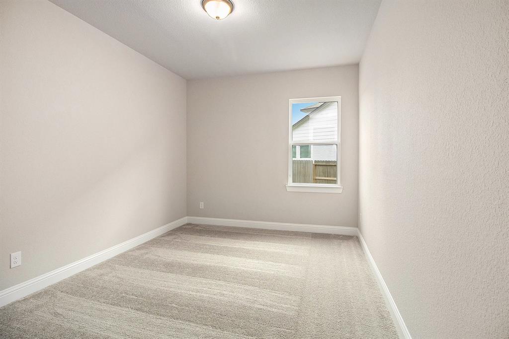 4307 Golden Ridge Circle, Manvel, Texas image 28