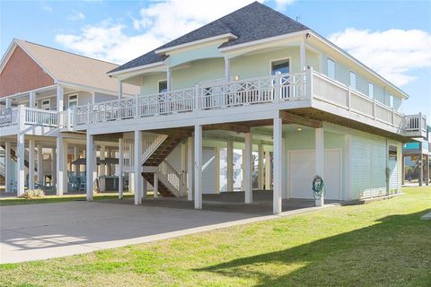 A home in Crystal Beach