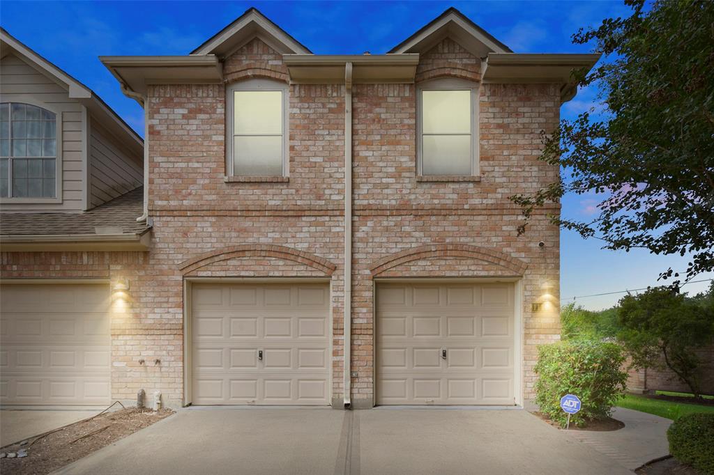 1110 Enclave Square, Houston, Texas image 2