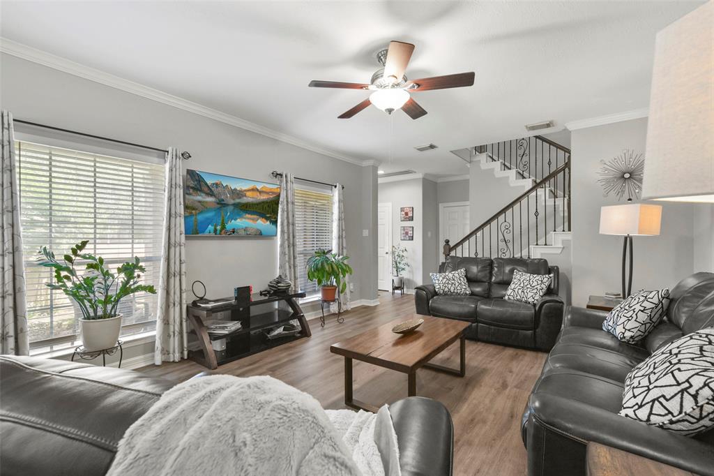 1110 Enclave Square, Houston, Texas image 11