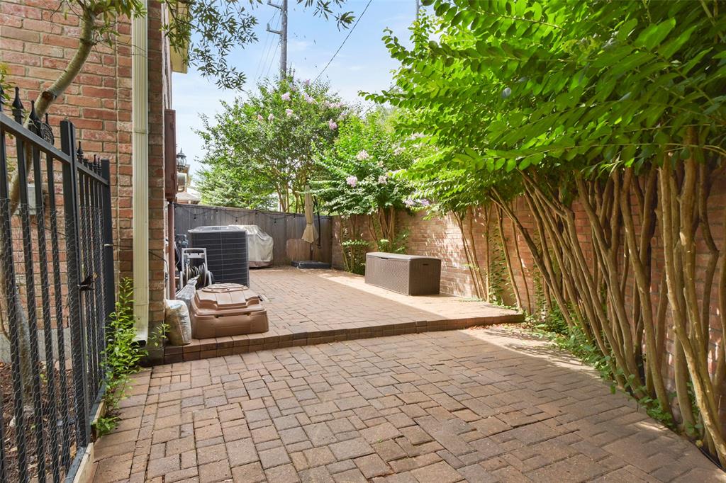 1110 Enclave Square, Houston, Texas image 35