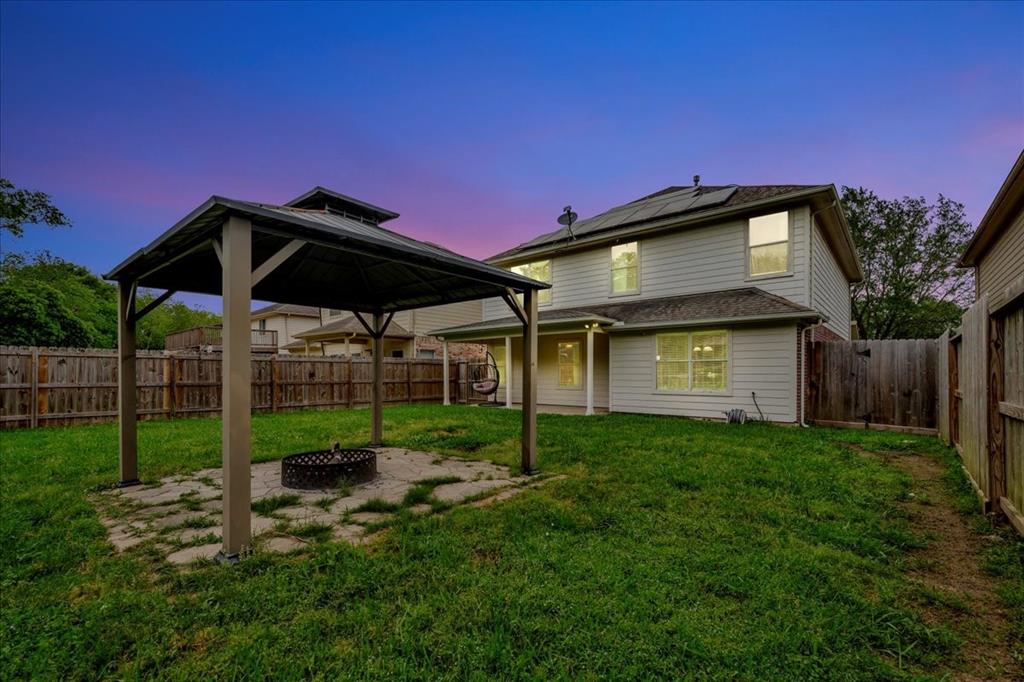 4026 Bentwood Drive, Dickinson, Texas image 35