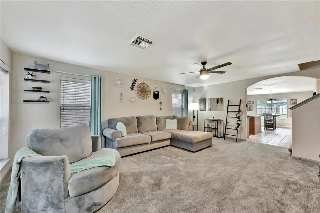 4026 Bentwood Drive, Dickinson, Texas image 5