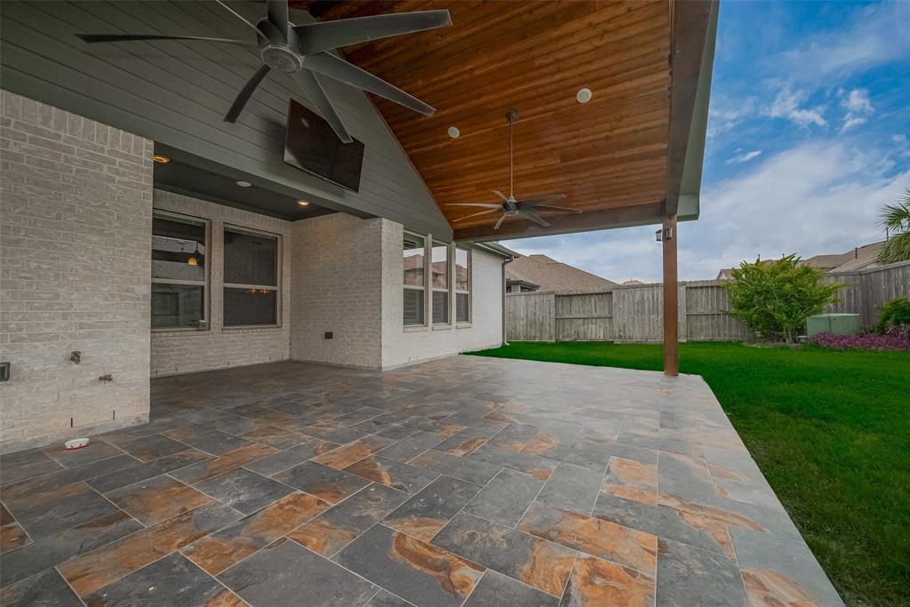 2206 Umber Oaks Lane, Brookshire, Texas image 43