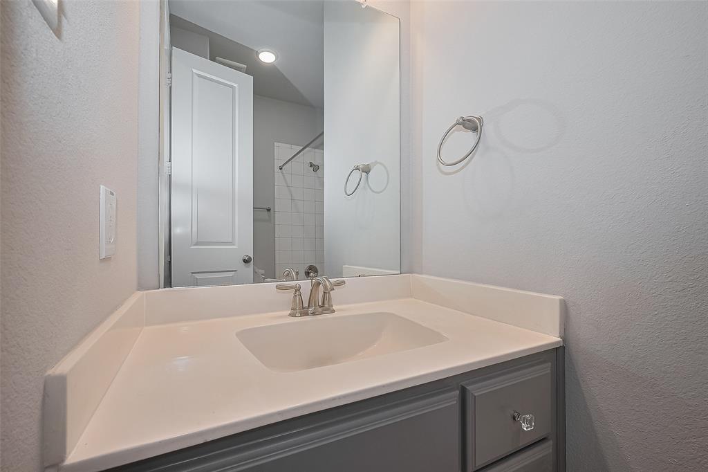 2206 Umber Oaks Lane, Brookshire, Texas image 30