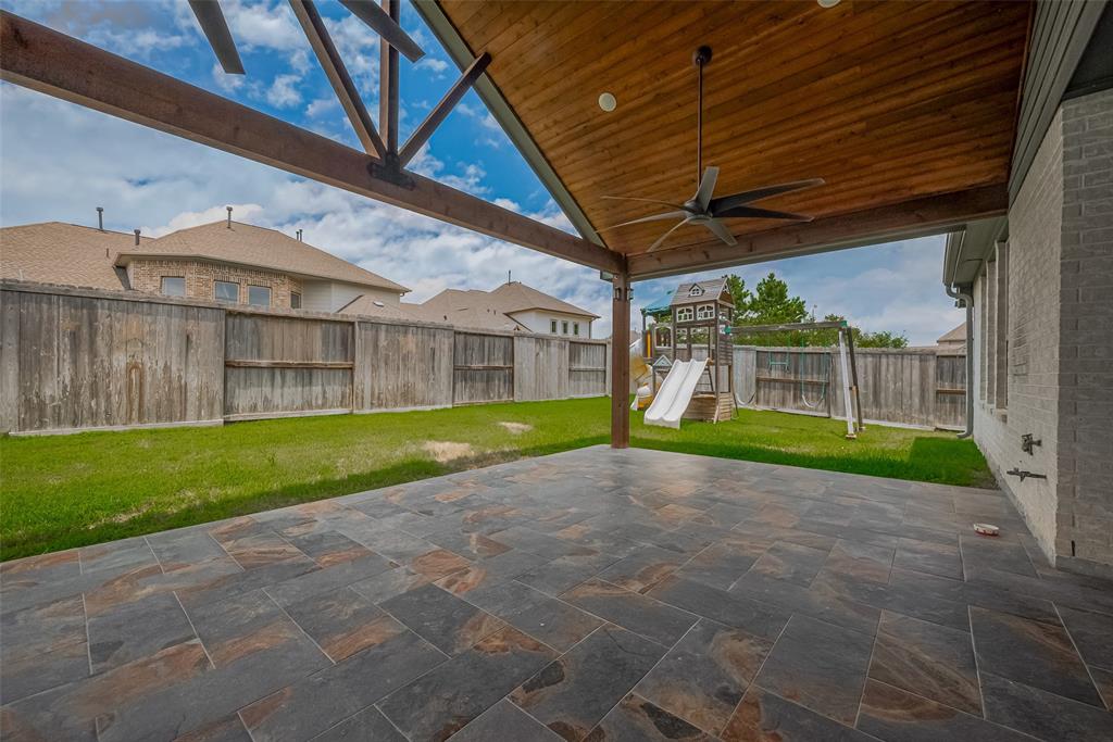 2206 Umber Oaks Lane, Brookshire, Texas image 42