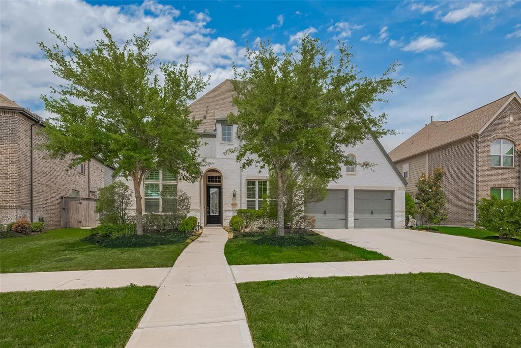 2206 Umber Oaks Lane