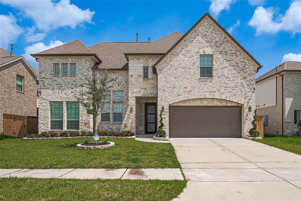 12115 Ballshire Pines Drive