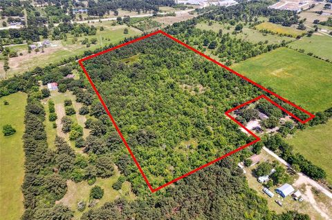 Vacant Land For Sale - 1835 S Cherry Street<br/> Tomball, TX 77375