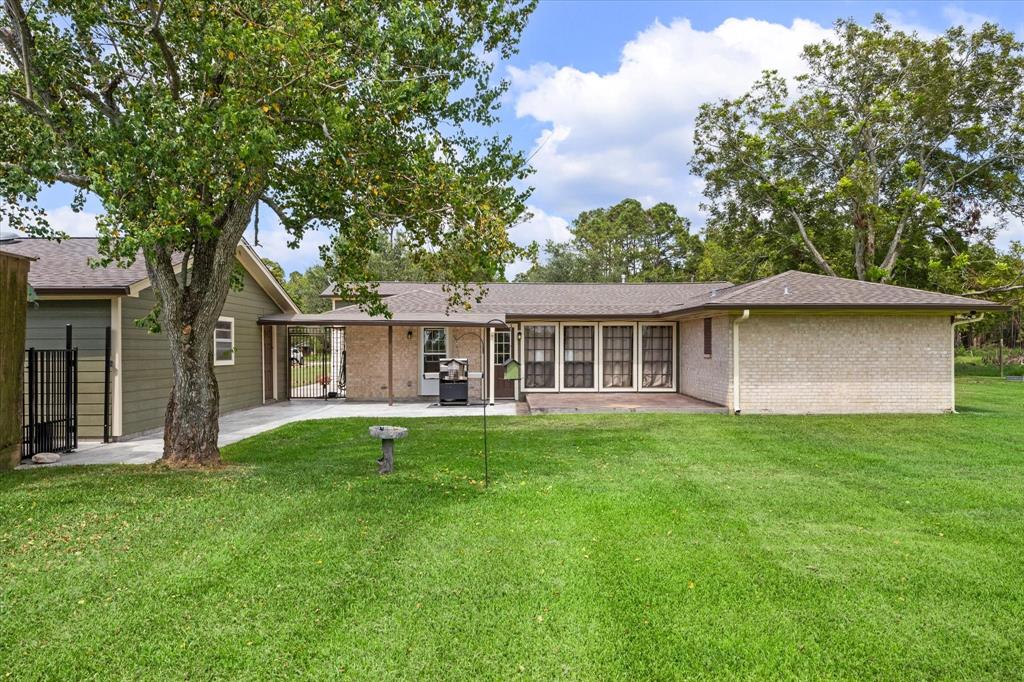 7515 Avenue E 1/2, Santa Fe, Texas image 33