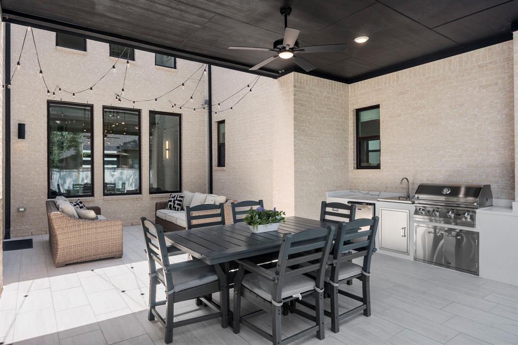 10544 Scarce Chaser Street, Conroe, Texas image 32