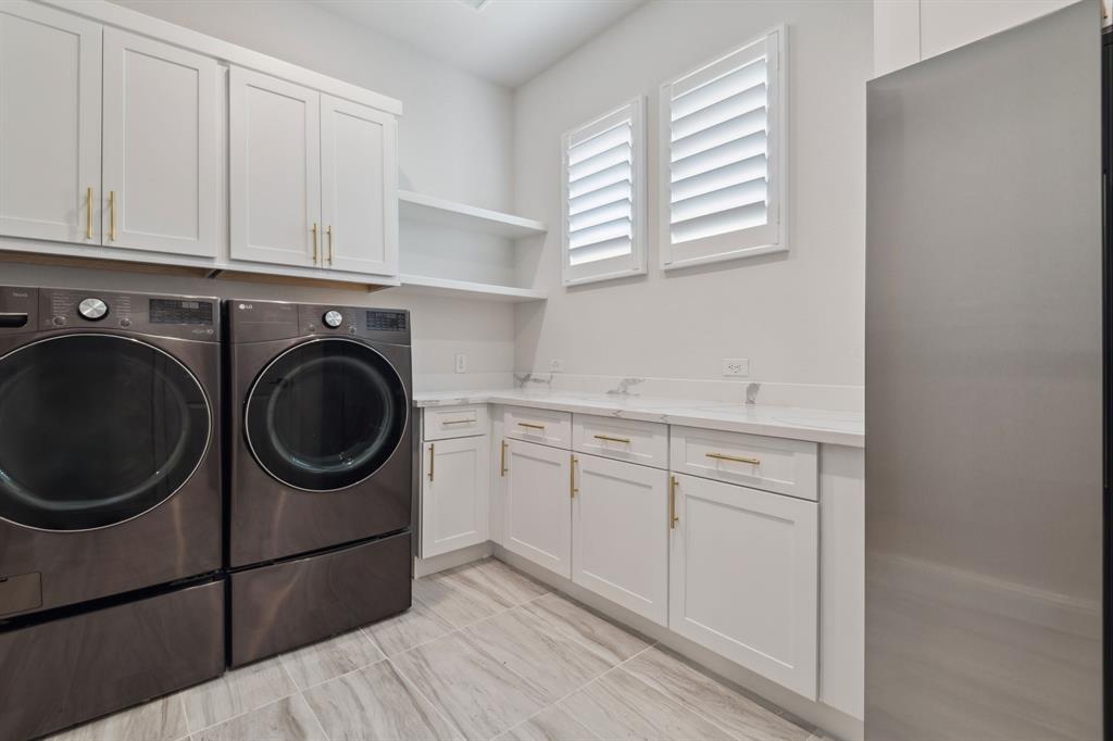 10544 Scarce Chaser Street, Conroe, Texas image 30