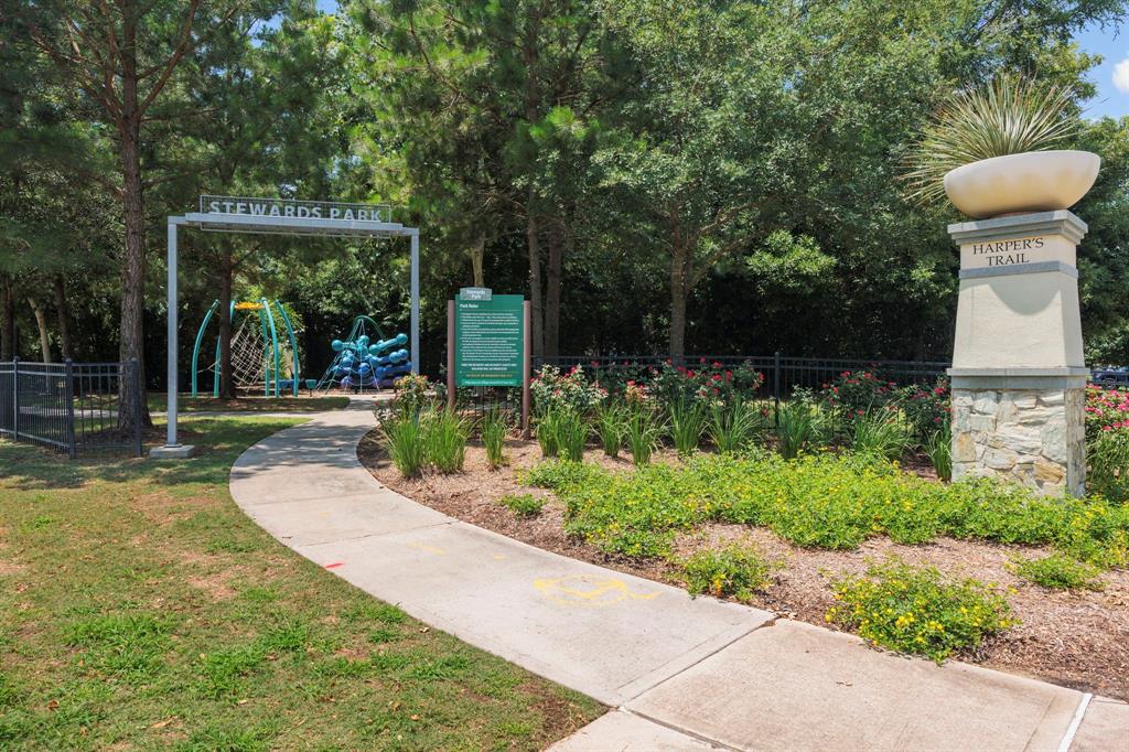10544 Scarce Chaser Street, Conroe, Texas image 38