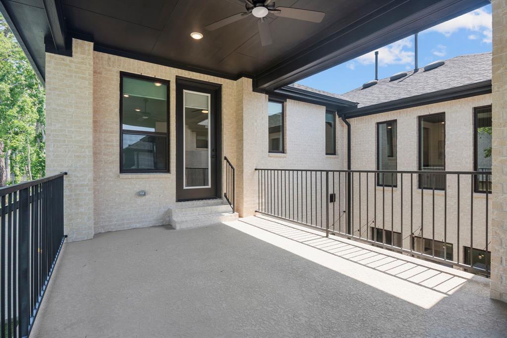10544 Scarce Chaser Street, Conroe, Texas image 27